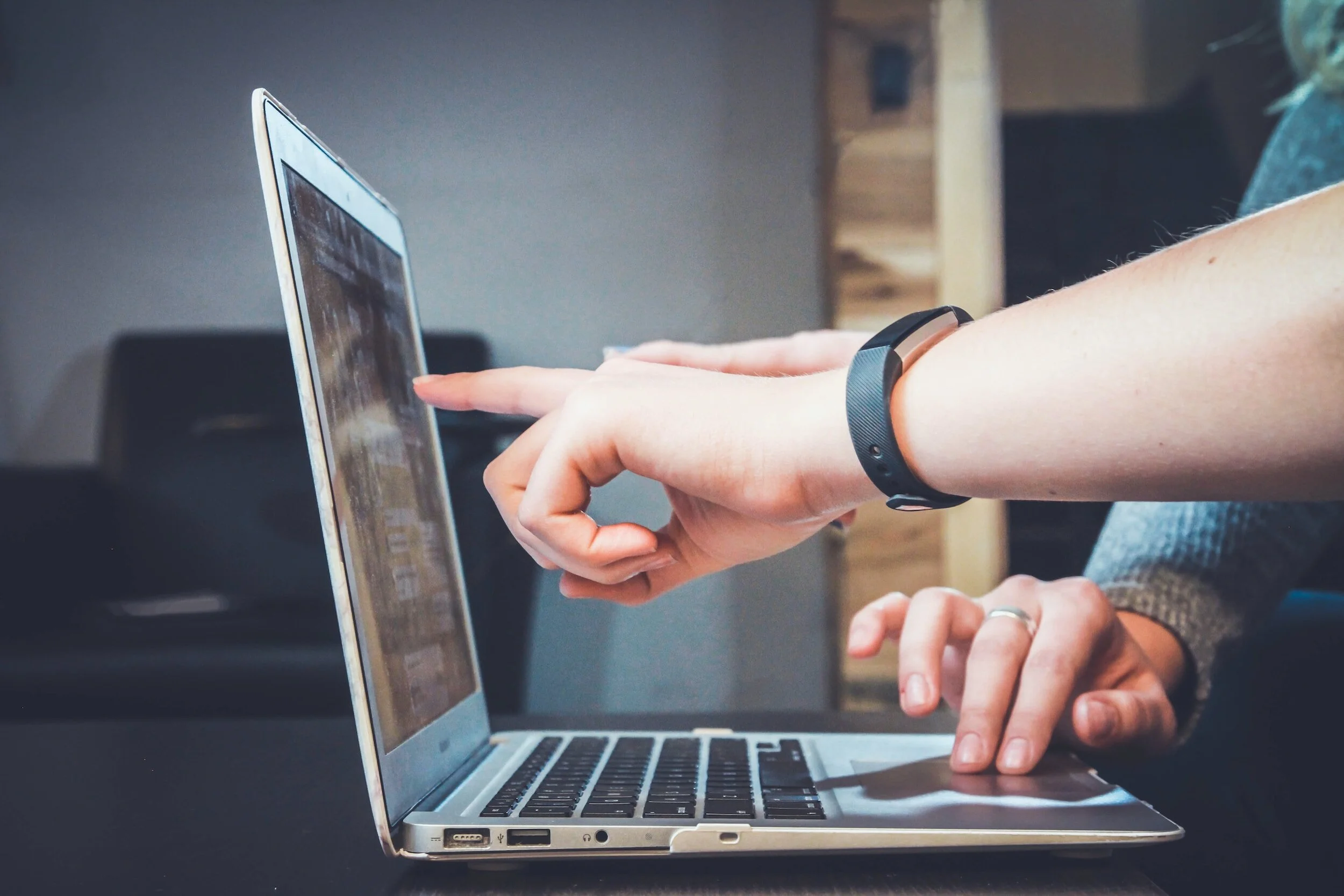 TAILORED PROGRAM You have the flexibility to tailor your package. Choose any 3 products from our BEW (Business Experience Workshop) and Business Simulation offerings to get up to 10% OFF! WHAT PRODUCTS